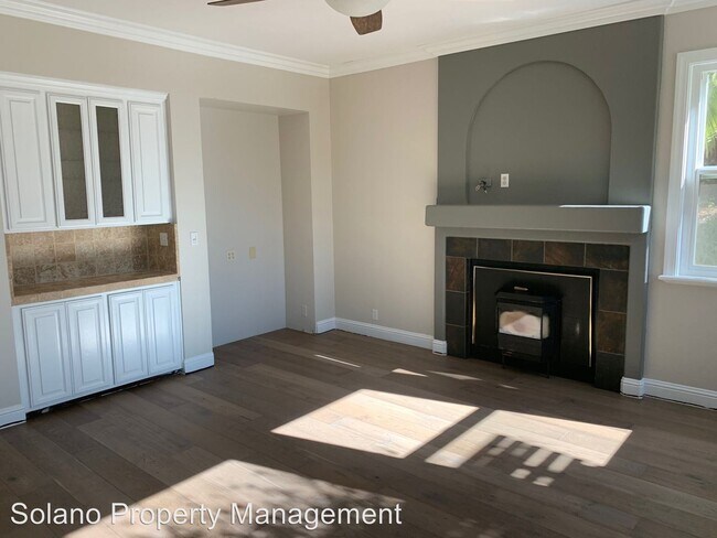 Building Photo - 4 br, 3 bath House - 3245 Formby Ln.