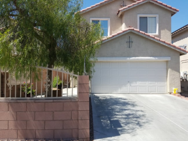 Building Photo - 6324 Eldorado Pines Ave