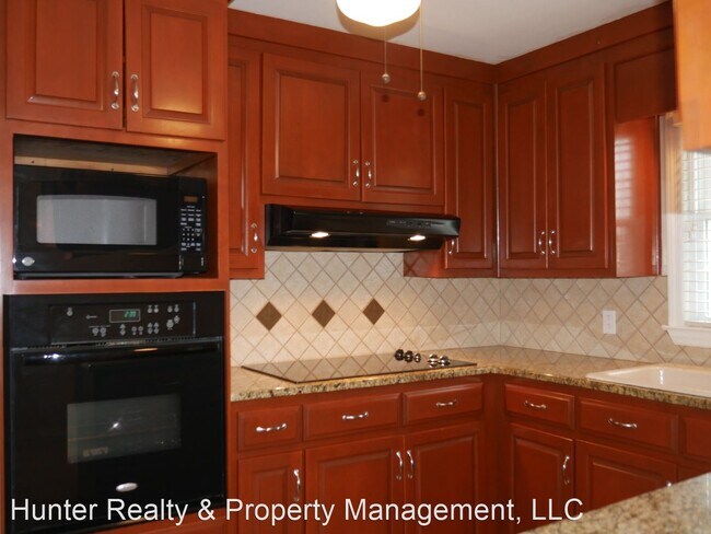 Foto del edificio - 2 br, 2 bath House - 654 Meadowlark Dr.