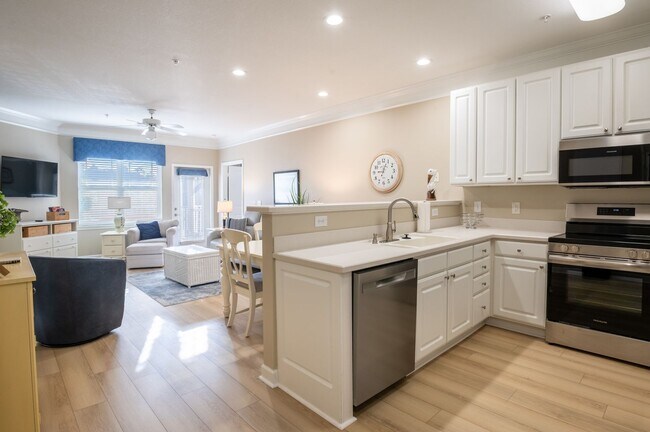 Foto del edificio - CALLING ALL GOLF ENTHUSIASTS!!! PERFECT OF...