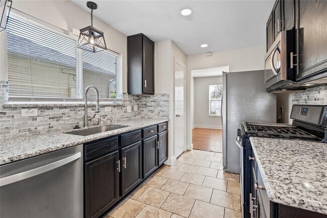 Foto del edificio - 20729 Patriot Park Ln