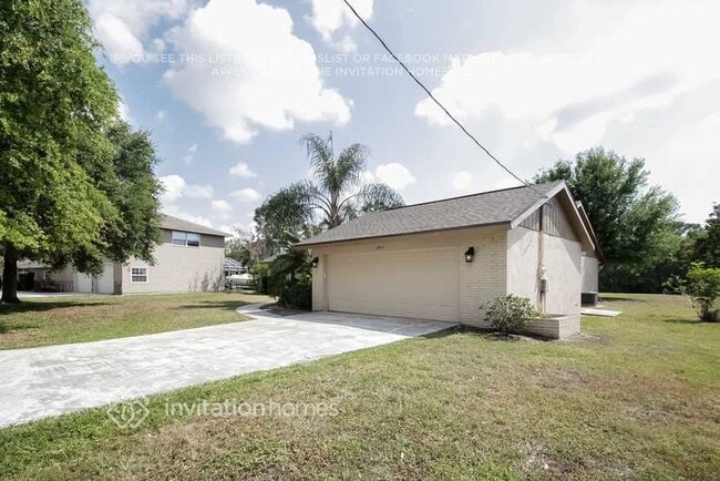 Building Photo - 8907 68th Ave E