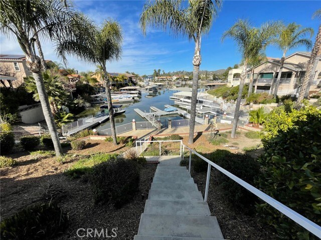 Foto del edificio - 24130 Cruise Cir Dr