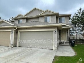 Building Photo - 21 Summerwood Dr