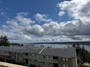 Building Photo - 1745 W Sunn Fjord Ln