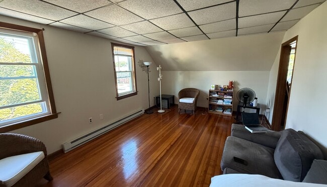 living room - 2 Thorndike St