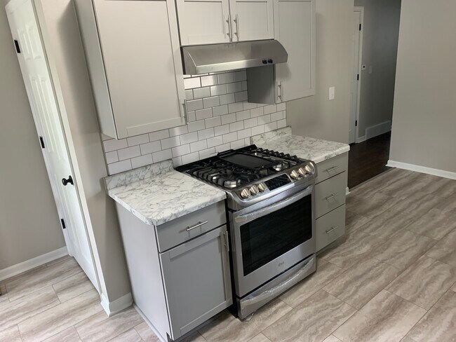 Foto del edificio - 5208 N 105th St