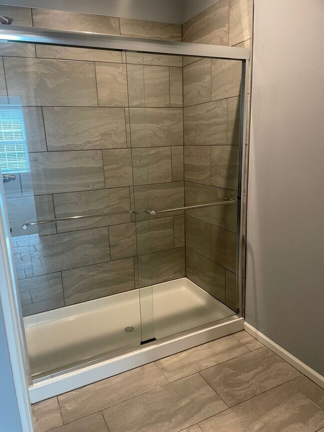 Foto del edificio - 15801-15813 Riley Street