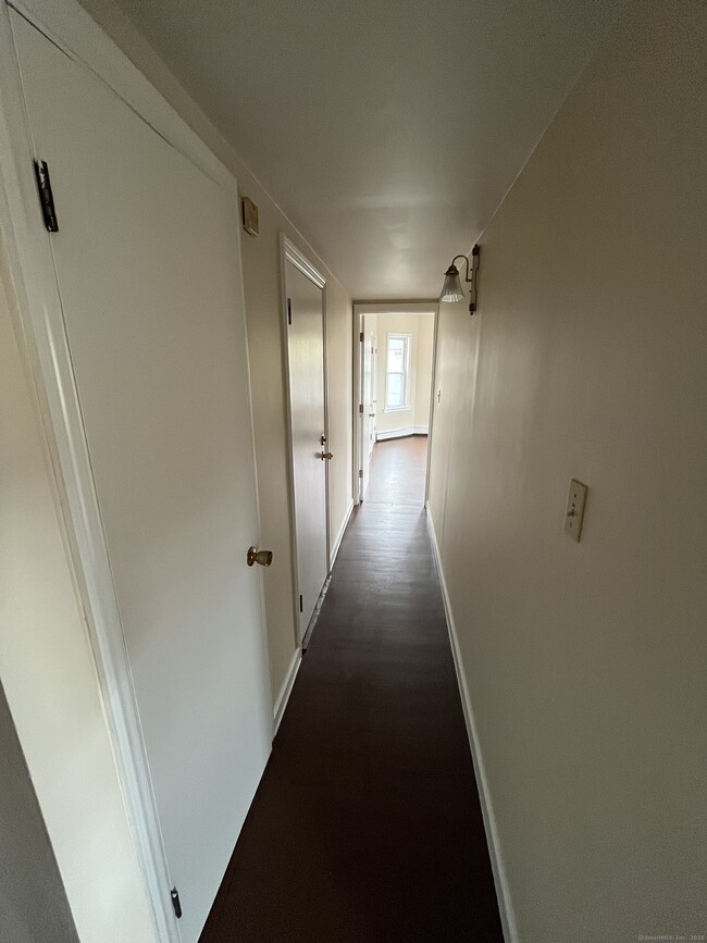 Building Photo - 314 High St