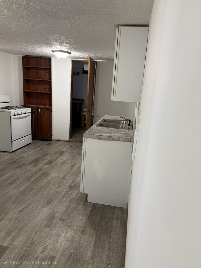 Building Photo - 723 S 4th Ave