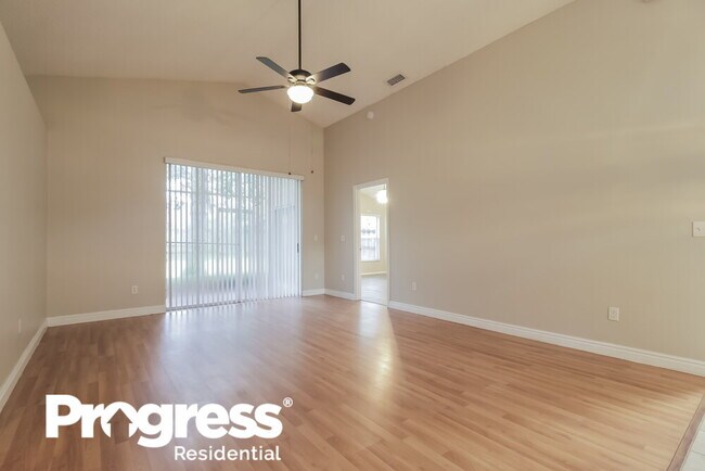 Foto del edificio - 1019 Henson Ct