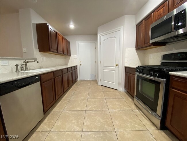 Building Photo - 5351 Cholla Cactus Ave