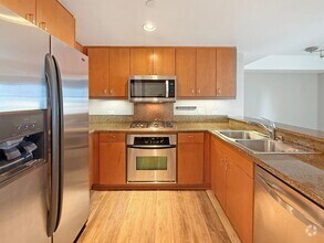 Building Photo - 875 G St