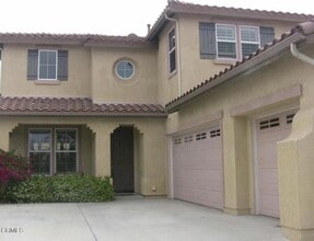 Building Photo - 1346 Bluebonnet Ave