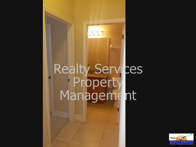 Foto del edificio - STUNNING WATERFRONT GULF ACCESS CONDO!