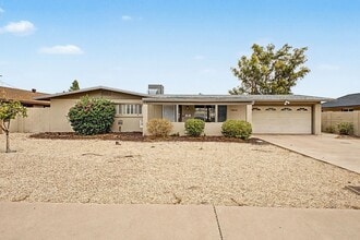 Building Photo - 7809 N 32nd Dr