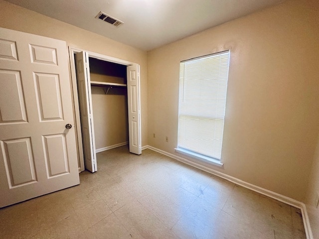 Foto del edificio - 2563 Weller Ave