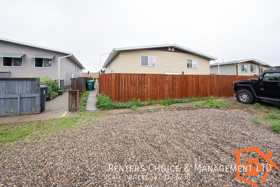 Primary Photo - North Lethbridge