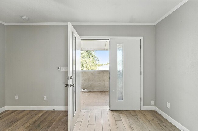 Foto del edificio - Heart of Phoenix Living – Modern 1BR with ...