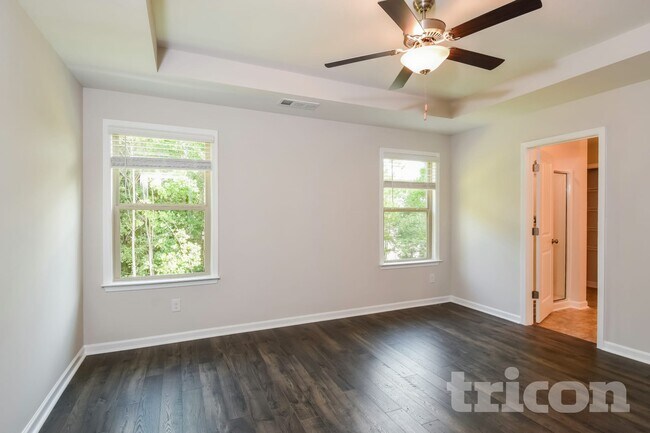 Foto del edificio - 152 Chapelcrest Ln