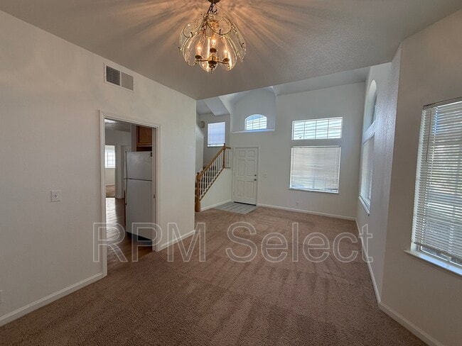 Building Photo - 1255 Farragut Cir