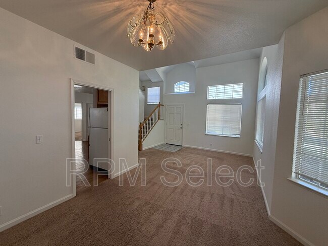 Foto del edificio - 1255 Farragut Cir
