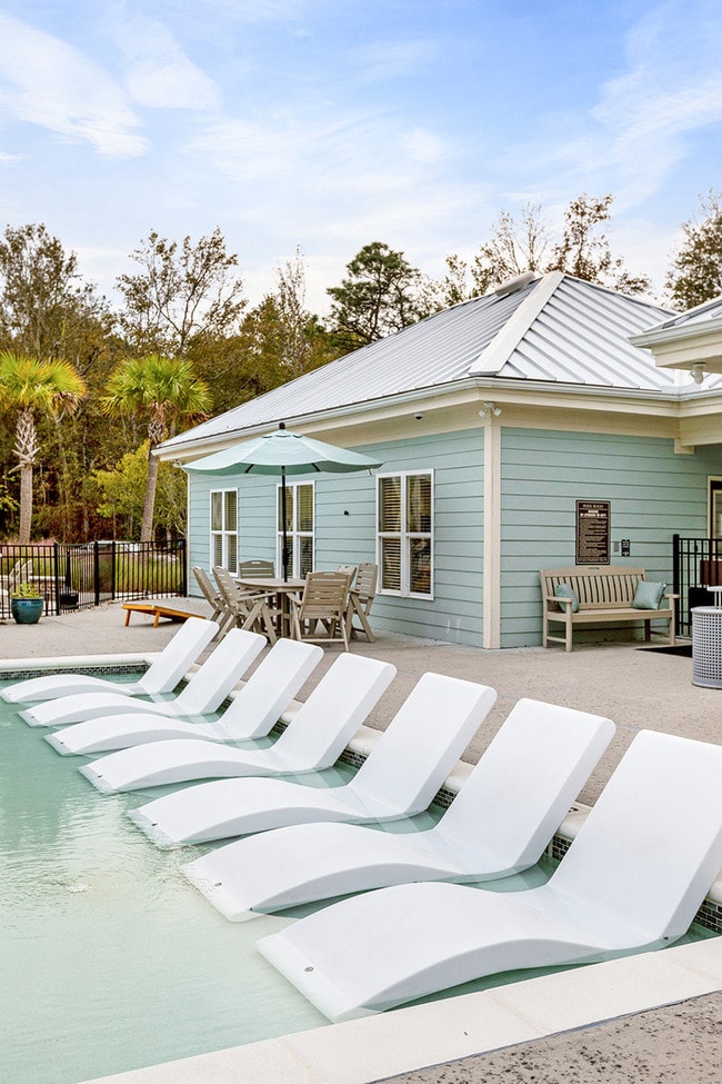 The Apartments at Shade Tree 2030 Wildts Battery Blvd Johns Island
