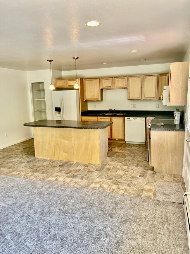 Foto del edificio - 6101 W Lombard Cir