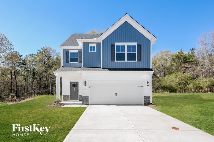 Primary Photo - 906 Birchcrest Wy