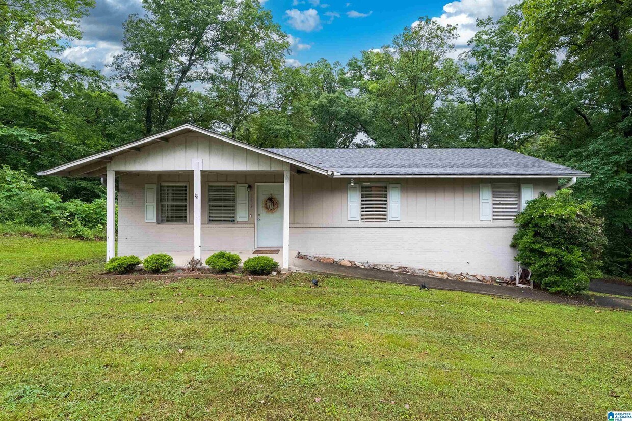 6684 June Ave SW, Leeds, AL 35094 House Rental in Leeds, AL