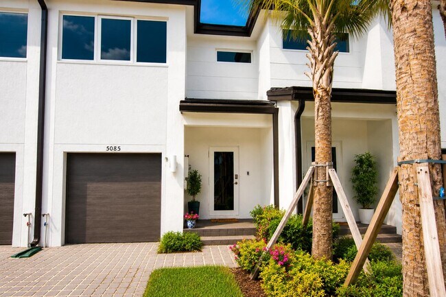 Foto del edificio - 5085 SW 37th St