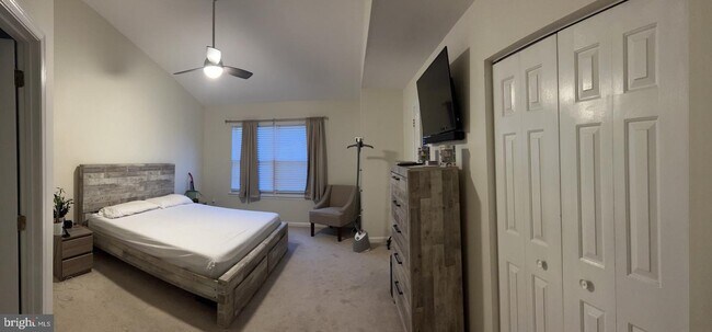 Foto del edificio - 36 Woodcrest Ct