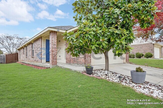 Foto del edificio - 6525 Meadow Way Ln