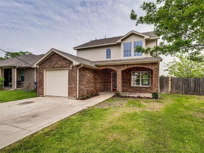 Foto principal - 5203 Chippewa Dr