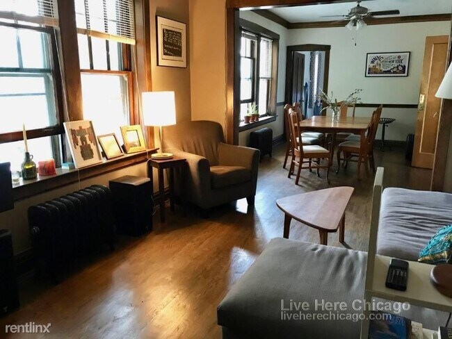 Foto del edificio - 2 br, 1 bath Apartment - 1740 W Grace St