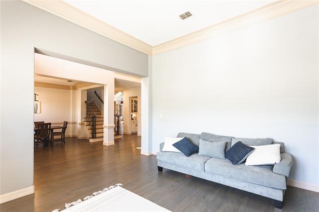 Building Photo - 841 Saddlebrook Dr