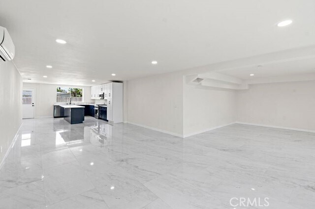 Foto del edificio - 1580 San Bernardino Pl