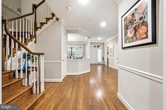 Foto del edificio - 7809 Hidden Meadow Terrace