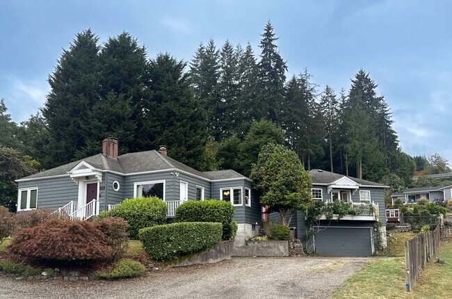 Building Photo - 5816 Reid Dr NW
