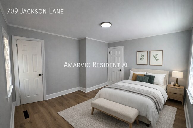 Foto del edificio - 709 Jackson Ln