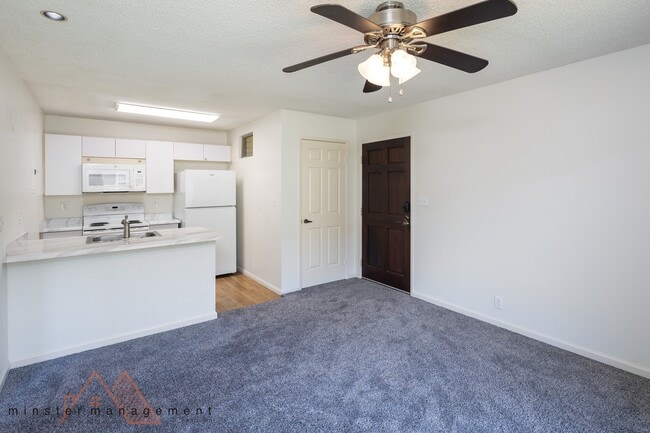 Building Photo - 94-1063-1063 Kaukahi Pl