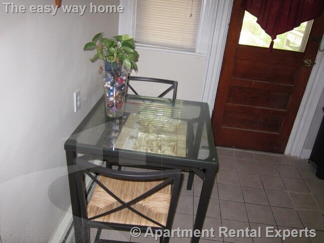 Building Photo - Porter Sq - 7 Mins to Subway - Nice Neighb...