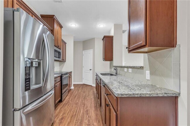 Building Photo - 1543 Creek Bend Ln NW