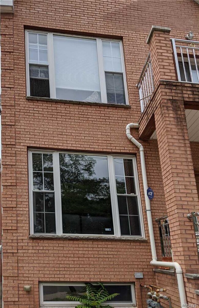 Building Photo - 45-44 164th St