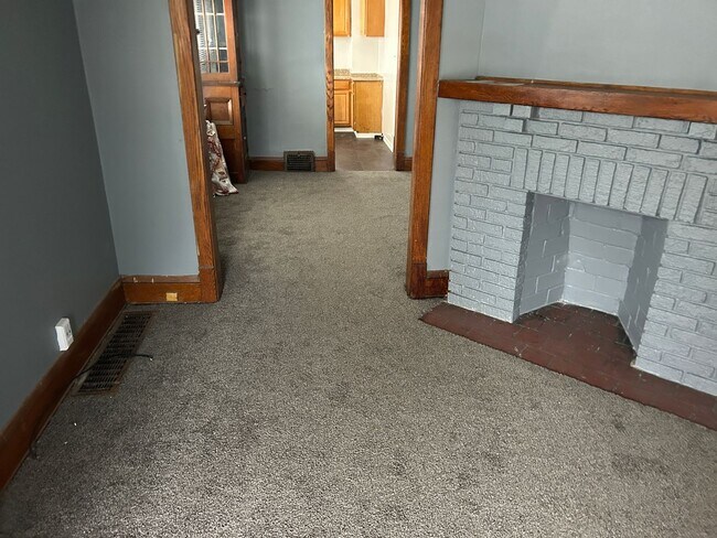 Foto del edificio - 2646-2648 E 122nd St