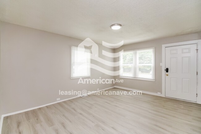 Foto del edificio - 2710 Fletcher St