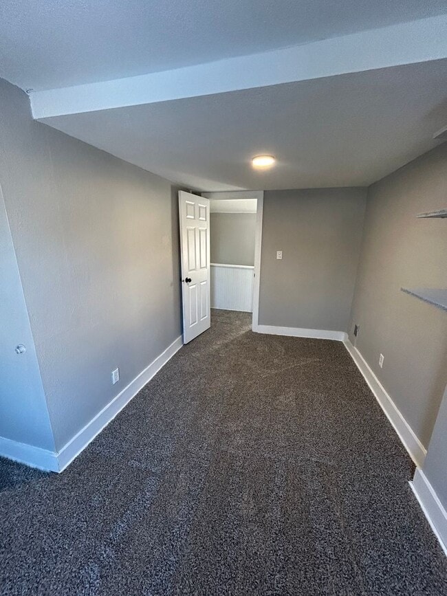 Building Photo - NEW 3 bedroom listing - COMING SOON!!