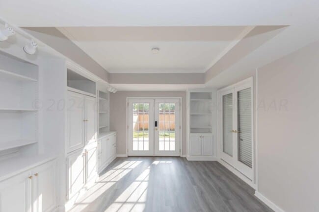 Building Photo - 3511 Tripp Ave