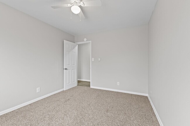 Foto del edificio - 4200 N Arlington Ave