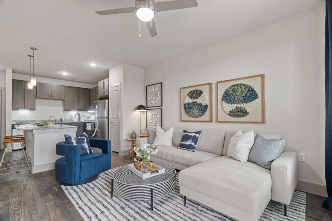 Foto del edificio - Axis Marketplace